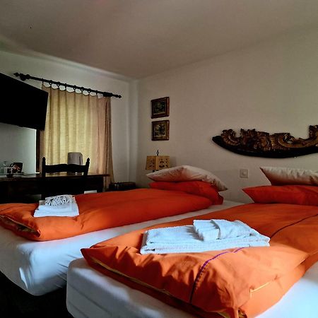 Hotel Soazza エクステリア 写真