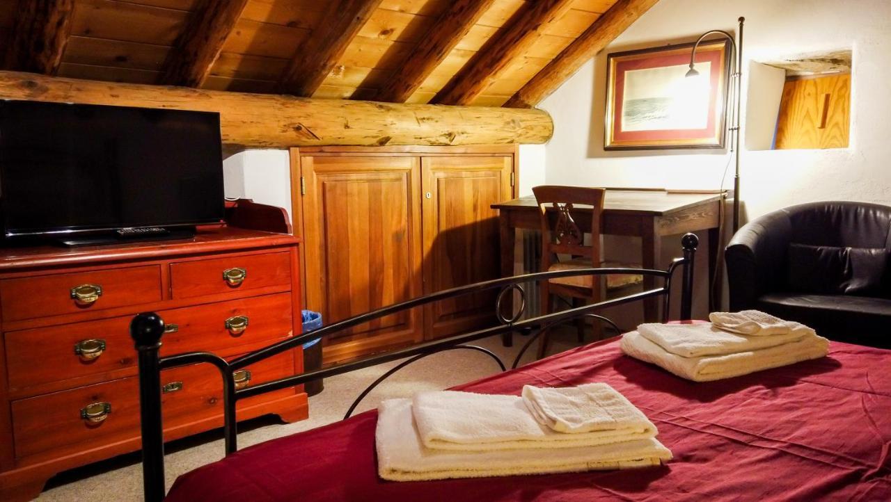 Hotel Soazza エクステリア 写真
