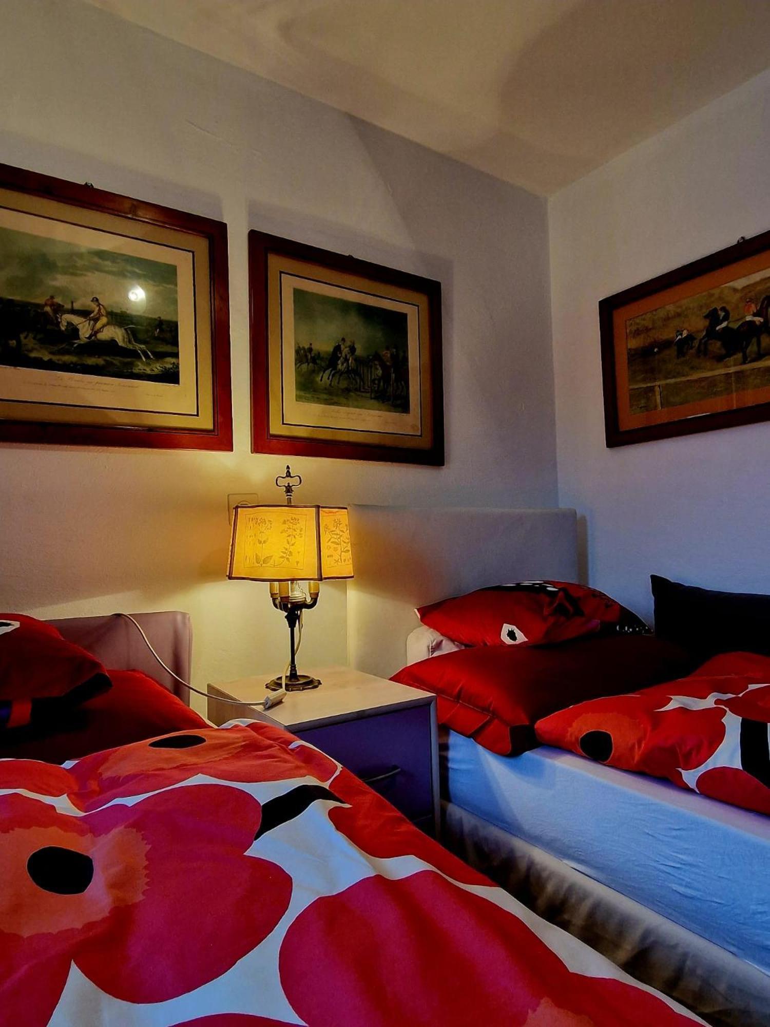 Hotel Soazza エクステリア 写真