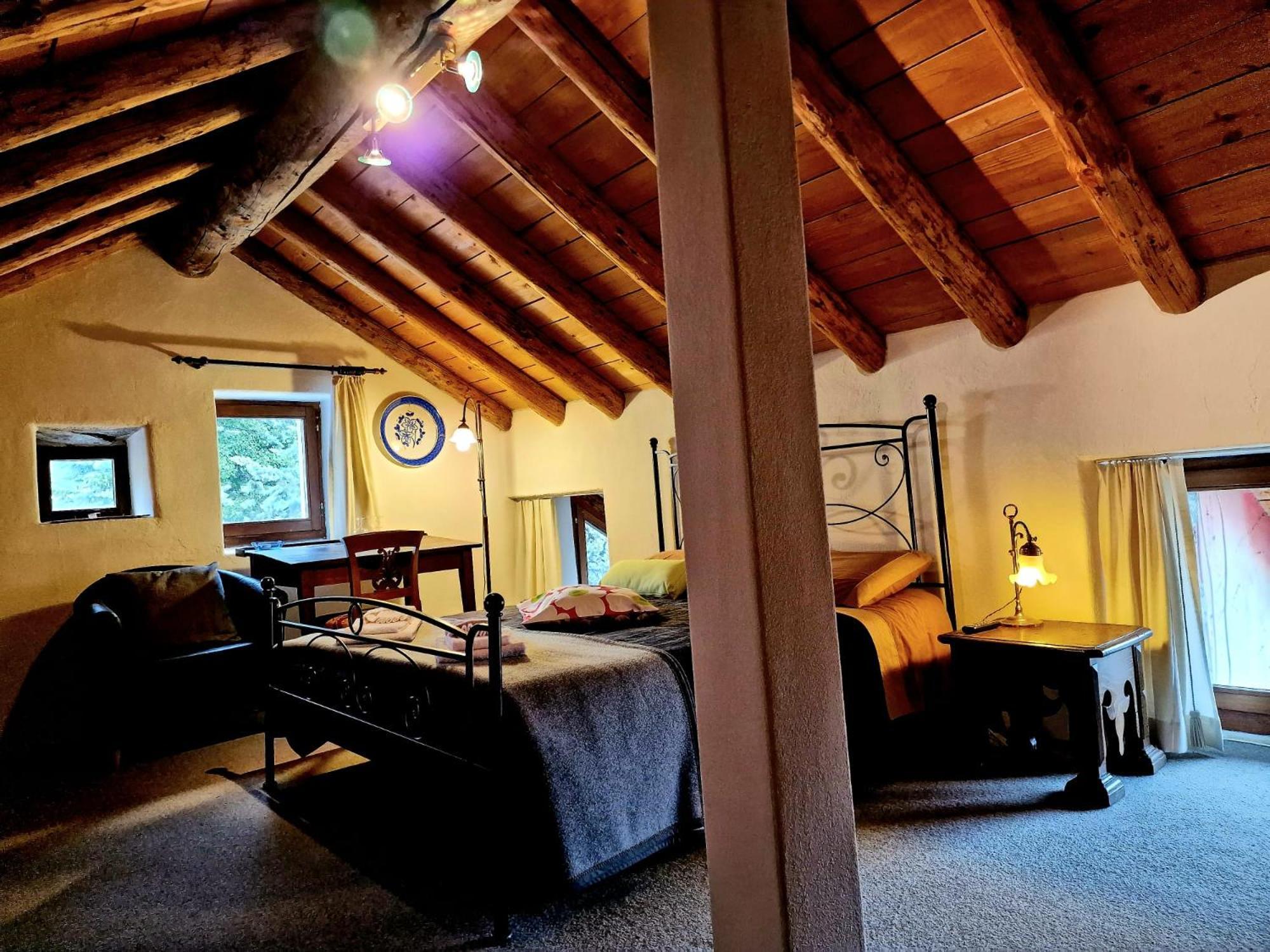 Hotel Soazza エクステリア 写真