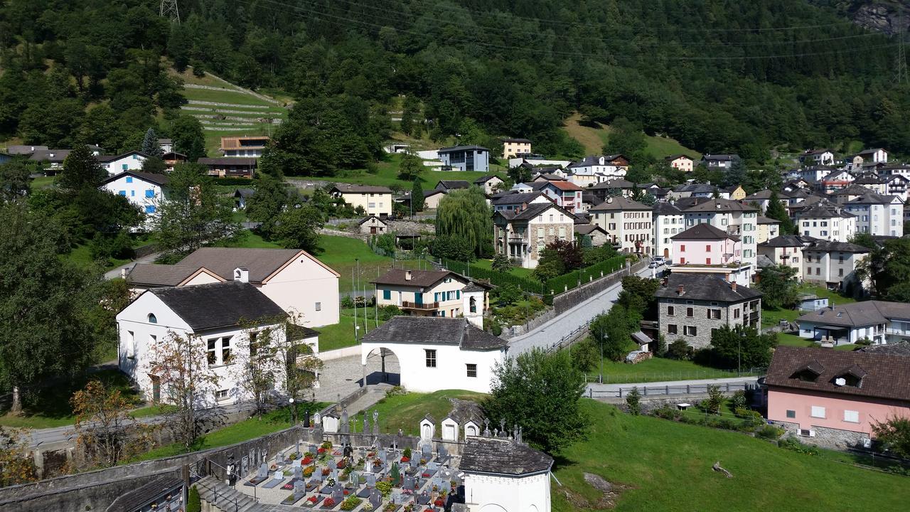 Hotel Soazza エクステリア 写真