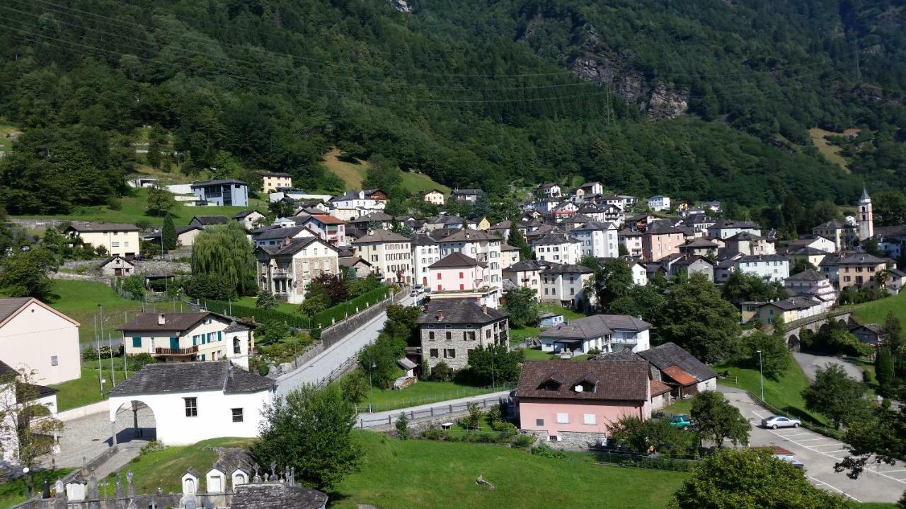 Hotel Soazza エクステリア 写真